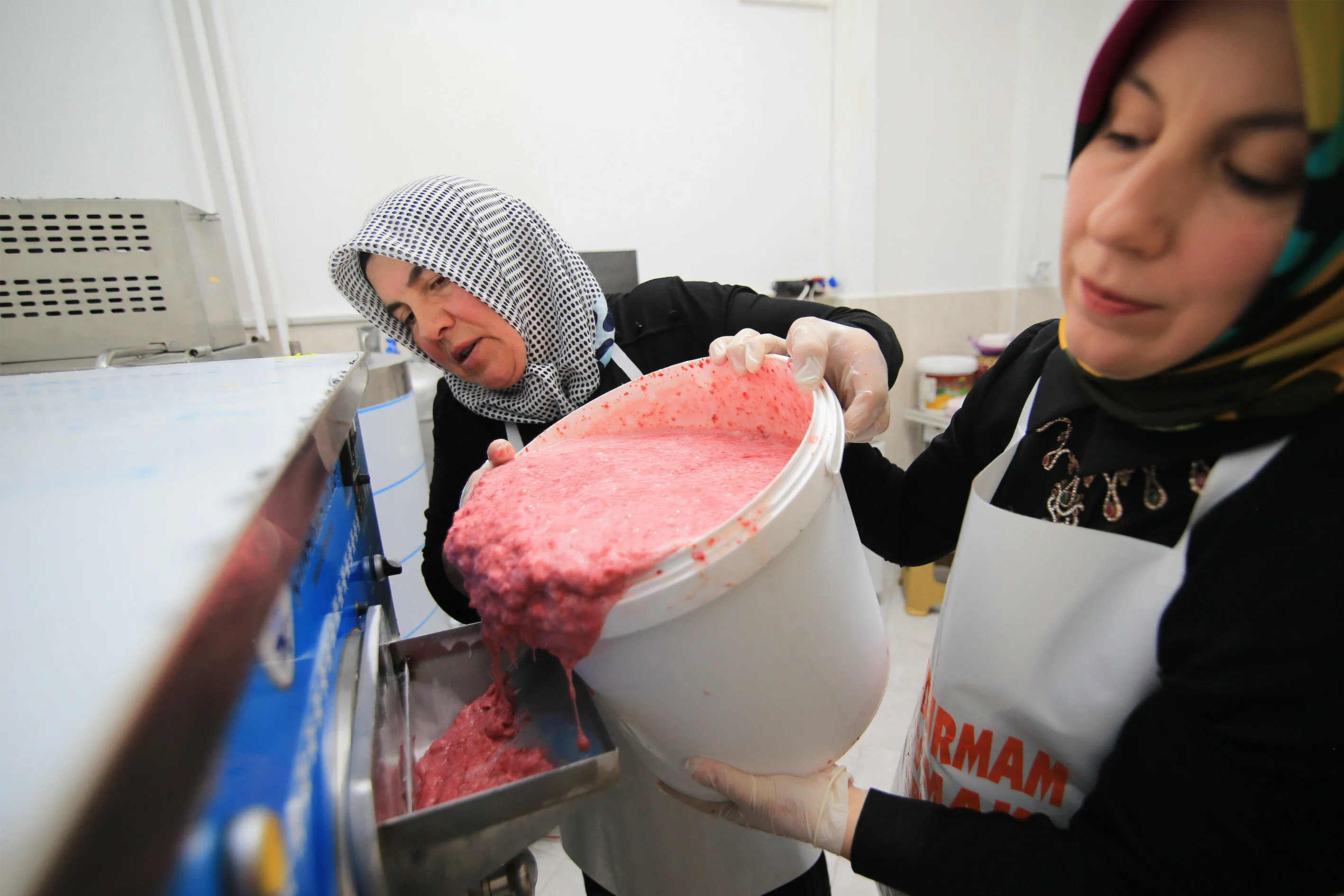 Dondurmam Kaymak doğal dondurma üretimi